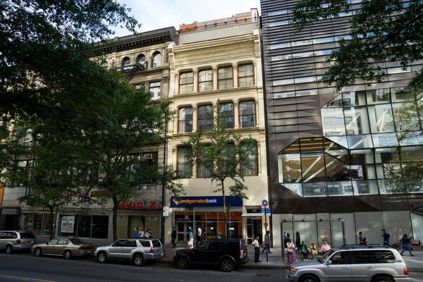 21GAZ1-articleLarge-v2