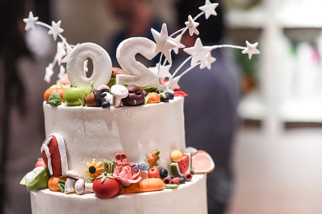 Gramercy-Tavern-NYC-Danny-Meyer-20th-Anniversary-Cake