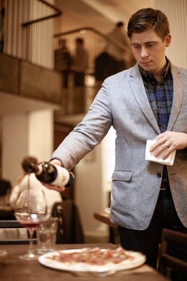 NY-DJ128_UNCORK_DV_20141218182139