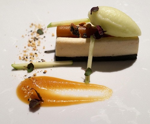 content_gramercy-tavern-apple-dessert
