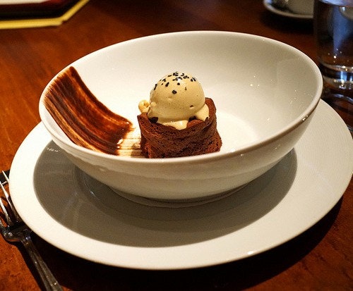 content_gramercy-tavern-prune-dessert