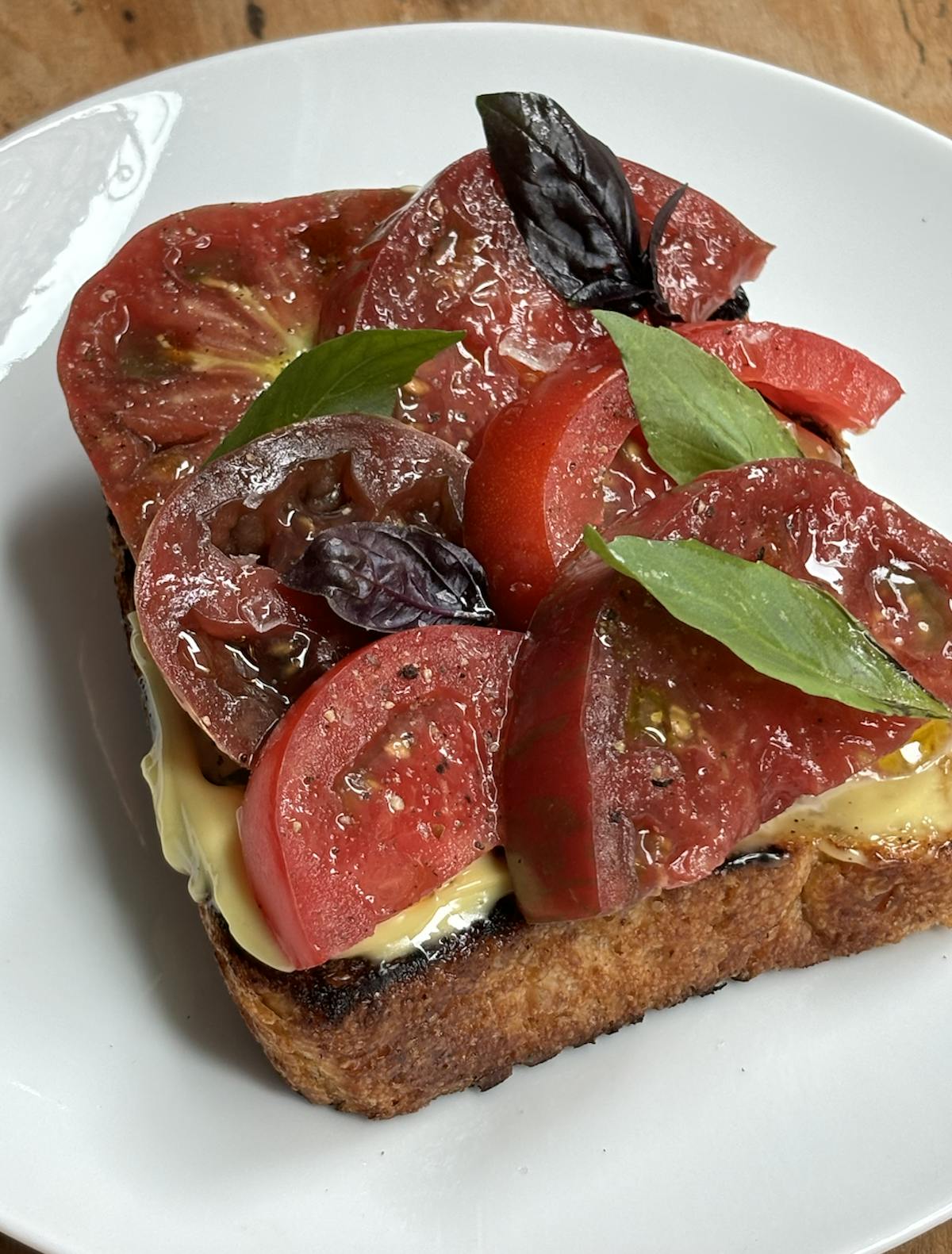 Leon's NYC Union Square Tomato Toast Italian Restaurant