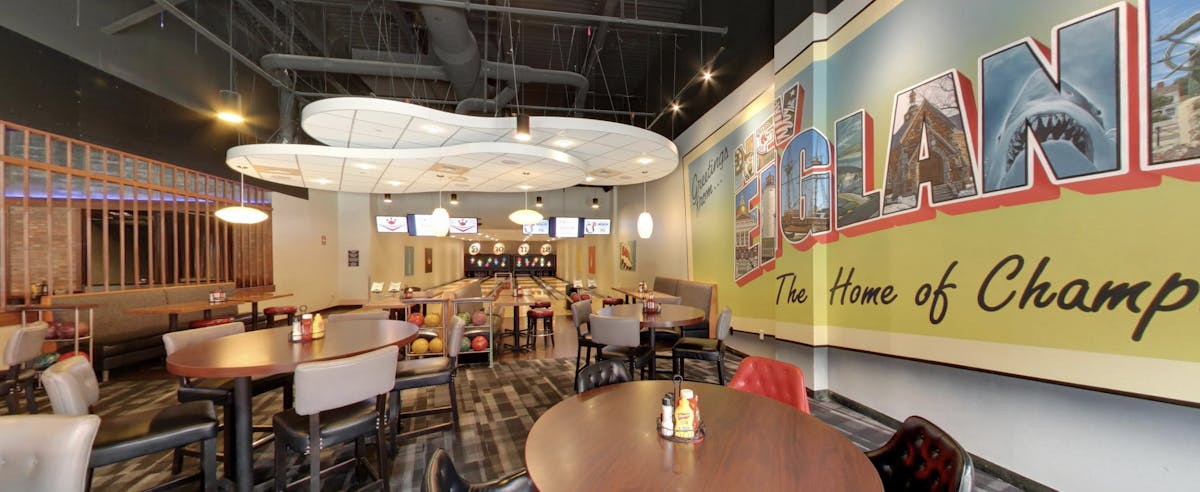 Interior of Howl Splitsville Golf Suites