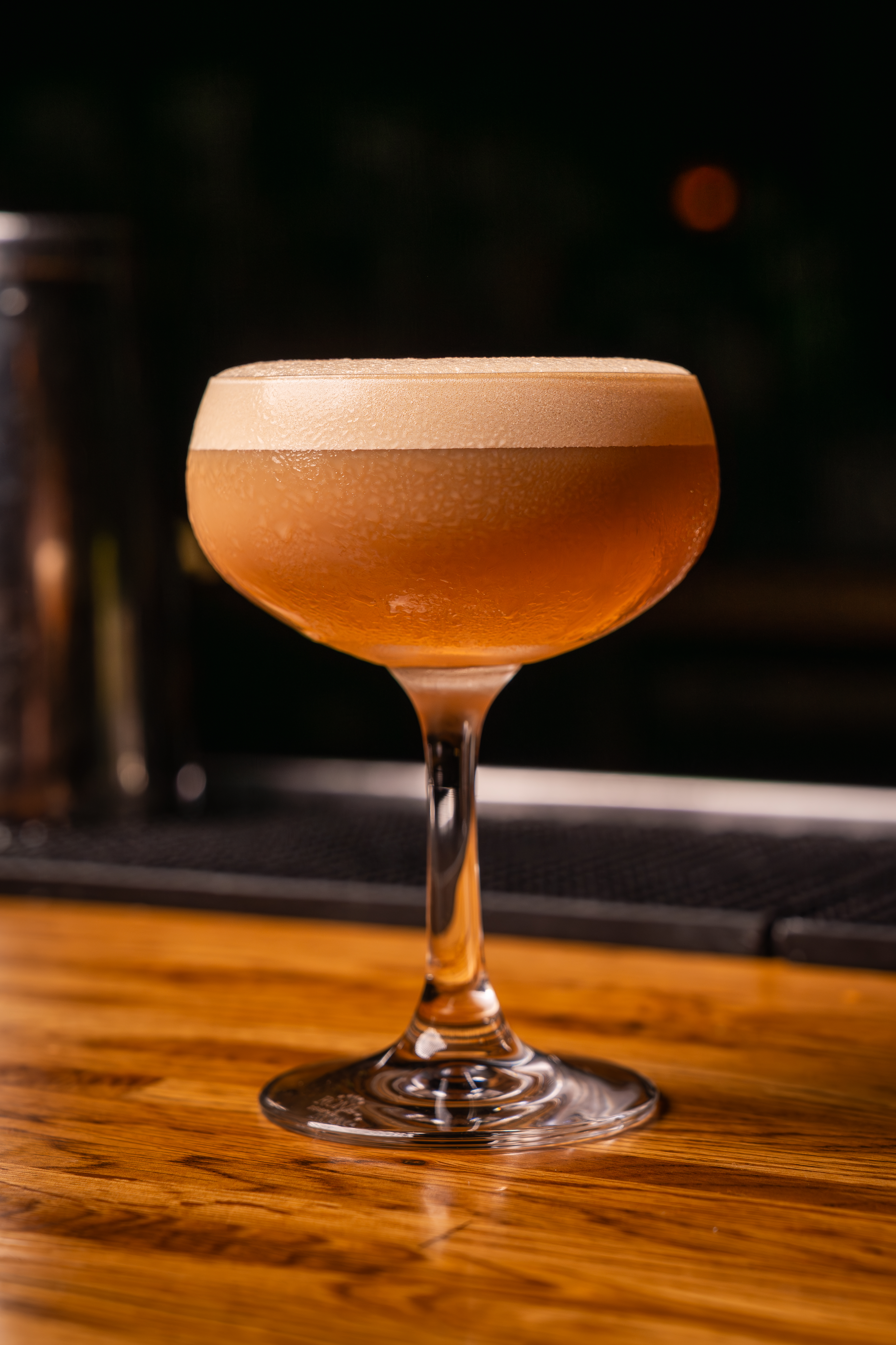 Lionfish San Diego Martini Tuesday featuring $6 martinis, fresh seafood dishes, and sushi in a vibrant Gaslamp restaurant setting.