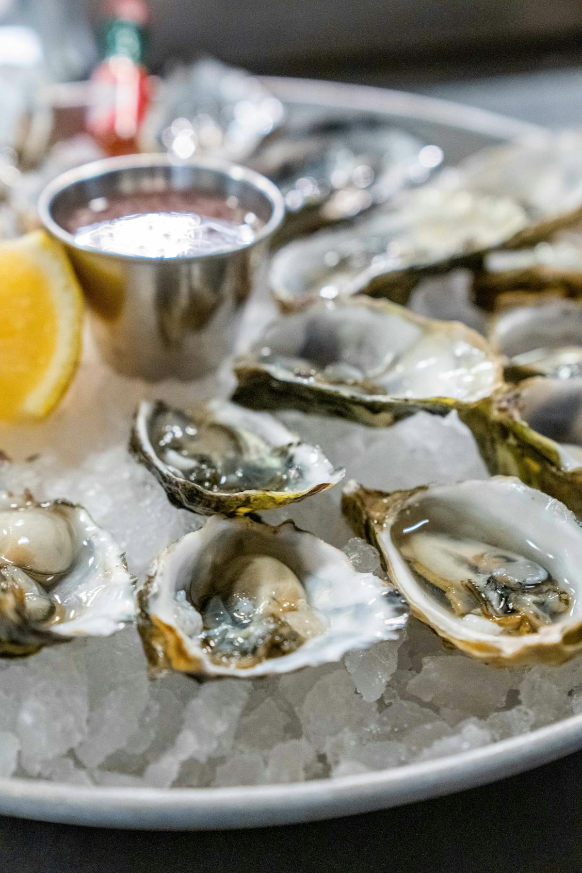 Fresh oysters at Lionfish, the best seafood restaurant downtown San Diego has to offer.