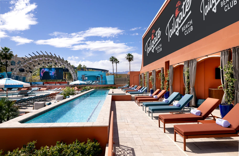 Tailgate Beach Club cabana row