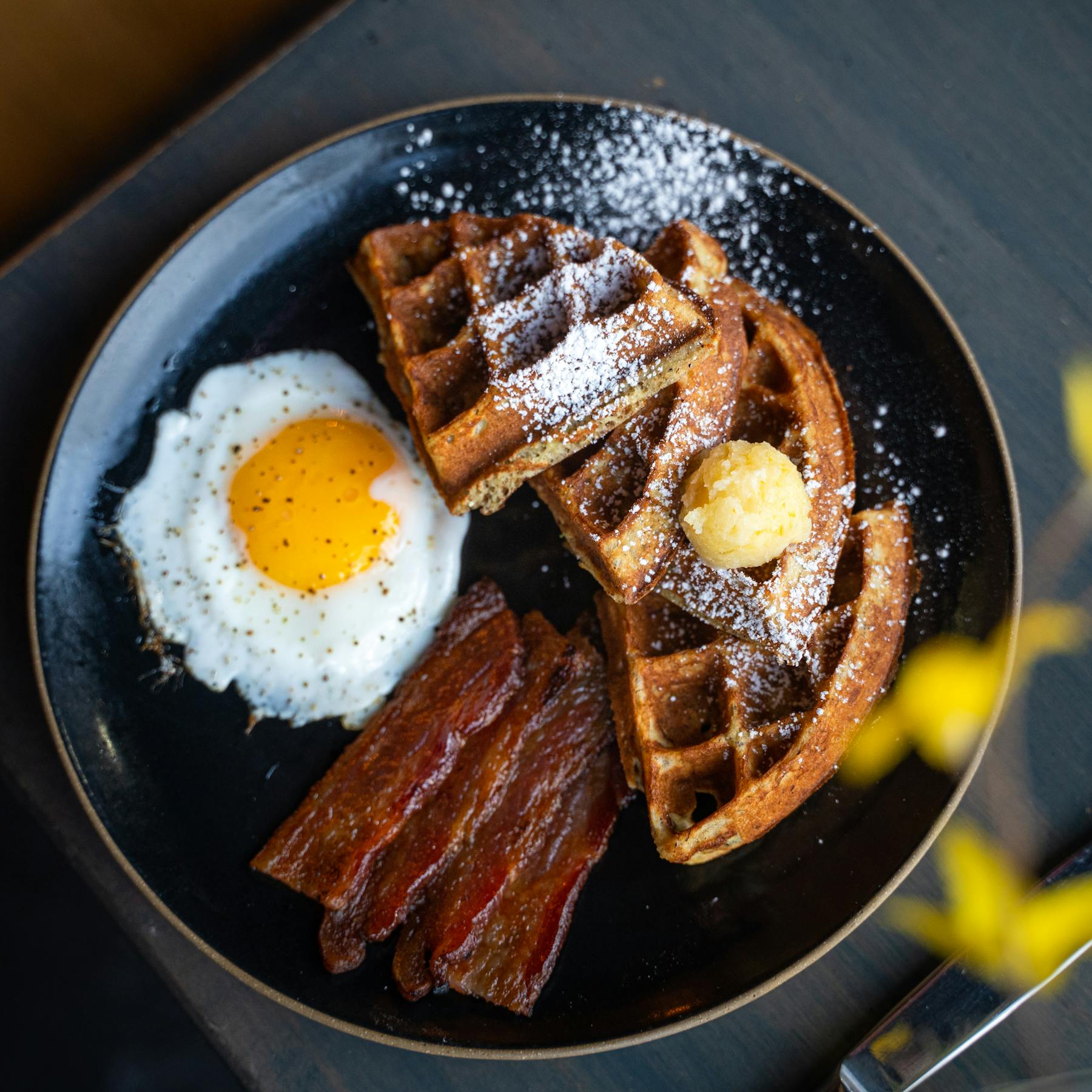 a pan of food on a plate