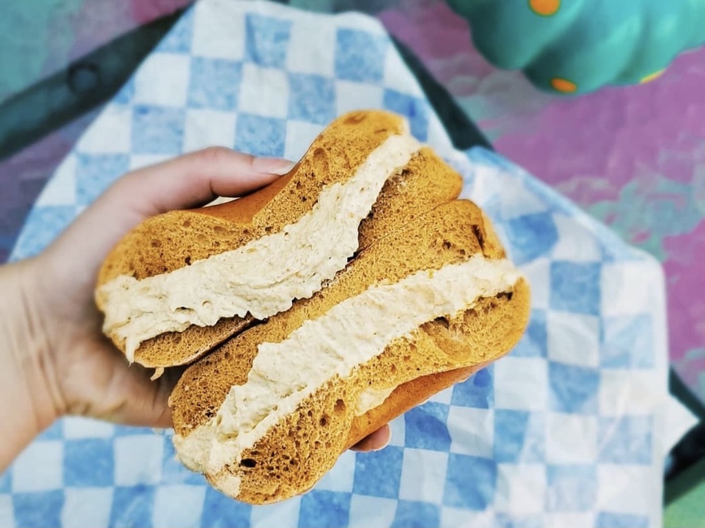 Wallys Bagels Bagel Shop in North Babylon, NY