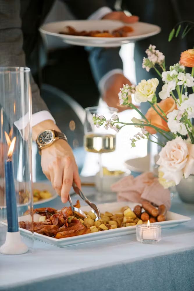 Image of person serving themself at the buffet