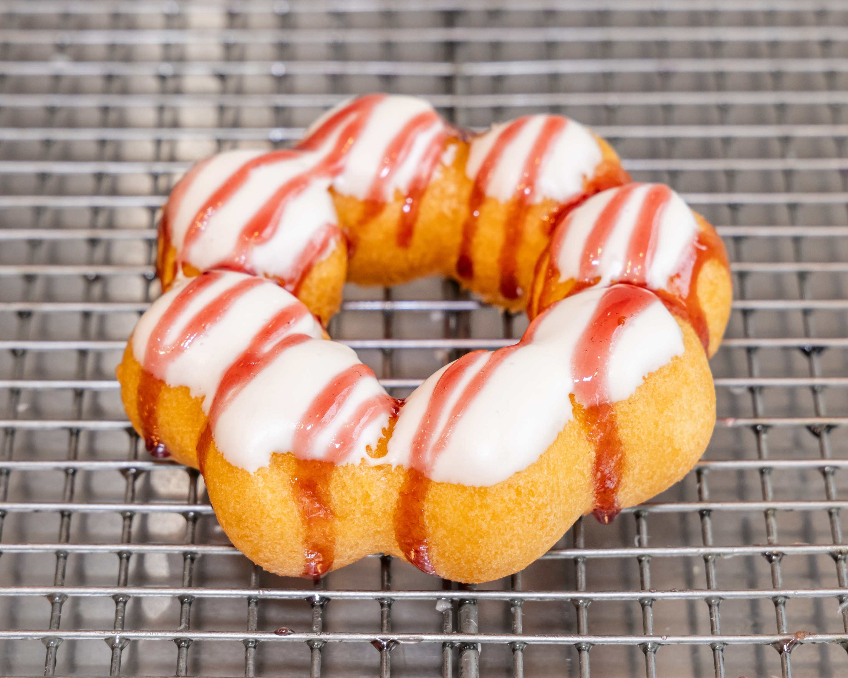Raspberry Mochi Donut