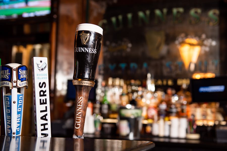 Navigating Nightlife in Boston The Lansdowne Pub