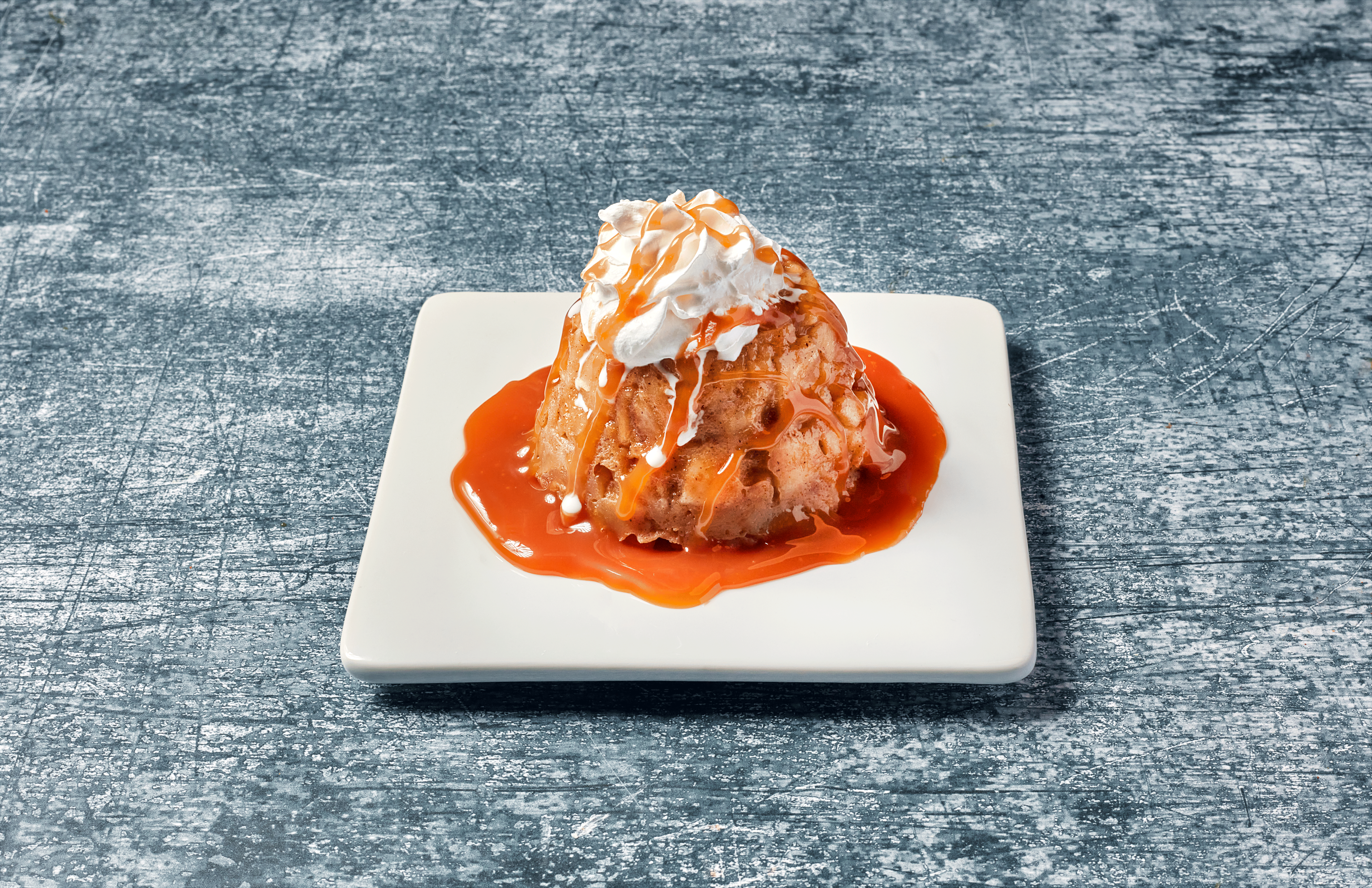 caramel bread pudding