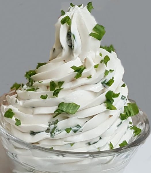 Scallion Tofu Cream Cheese EssaBagel 108 w 32