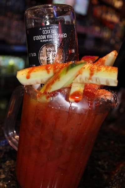 Happy Hour Los Aguacates