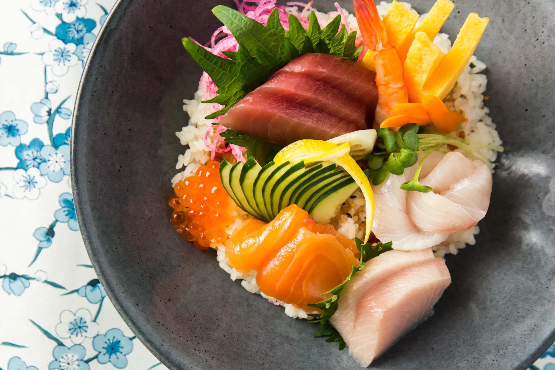 Blue Fin Assorted Fish Bowl