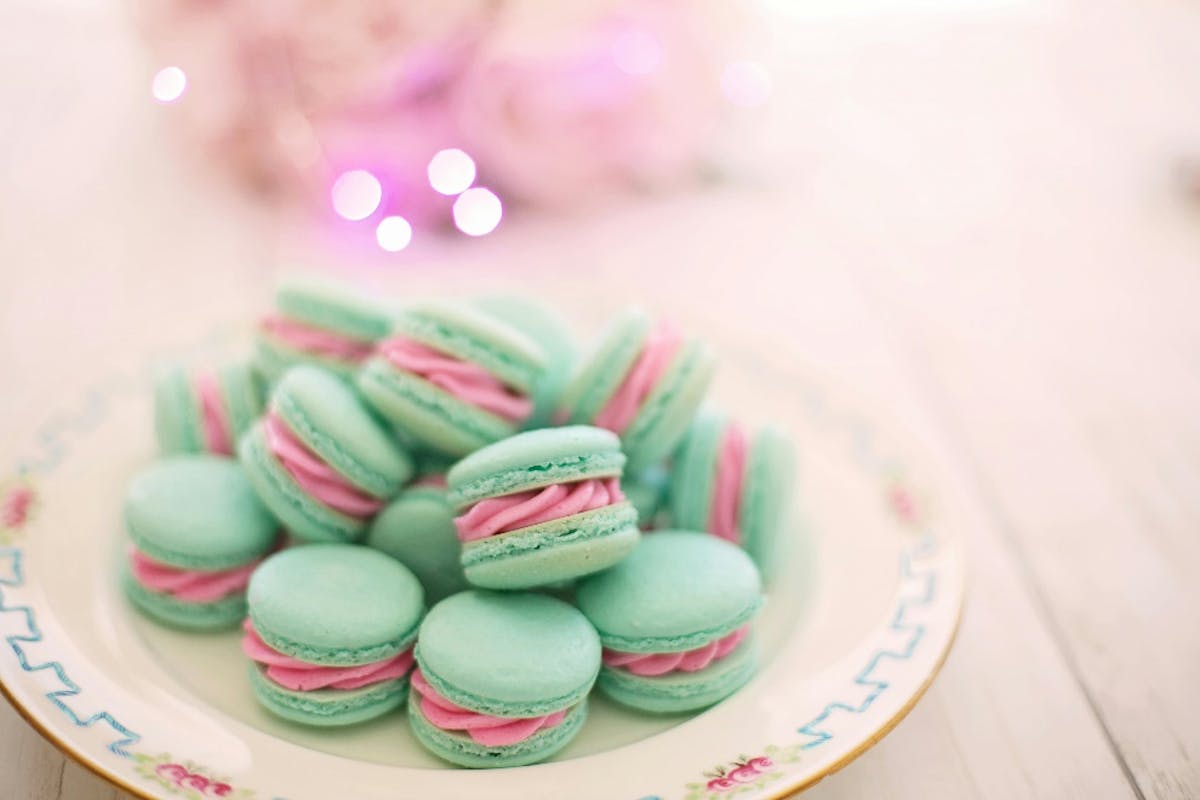 Macarons with filling