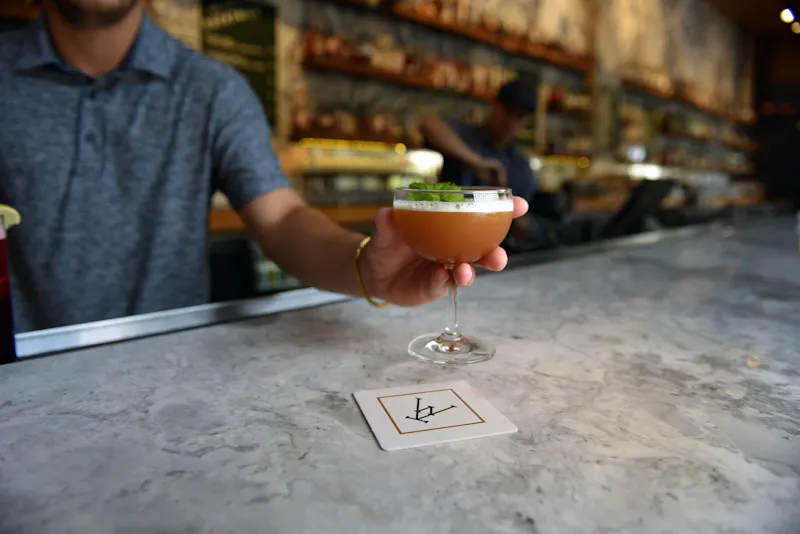 Bar photo 3