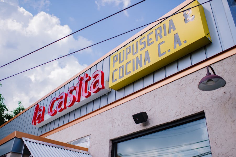Gaithersburg Hours + Location La Casita Pupusas