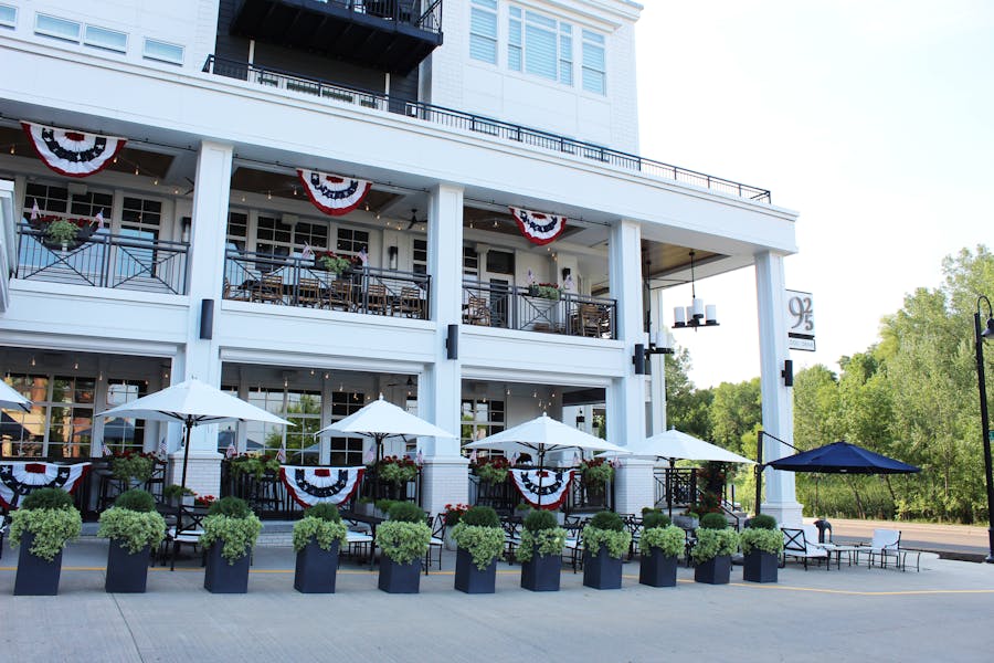 Garden Patio ModernMidwestern Restaurant in Wayzata, MN