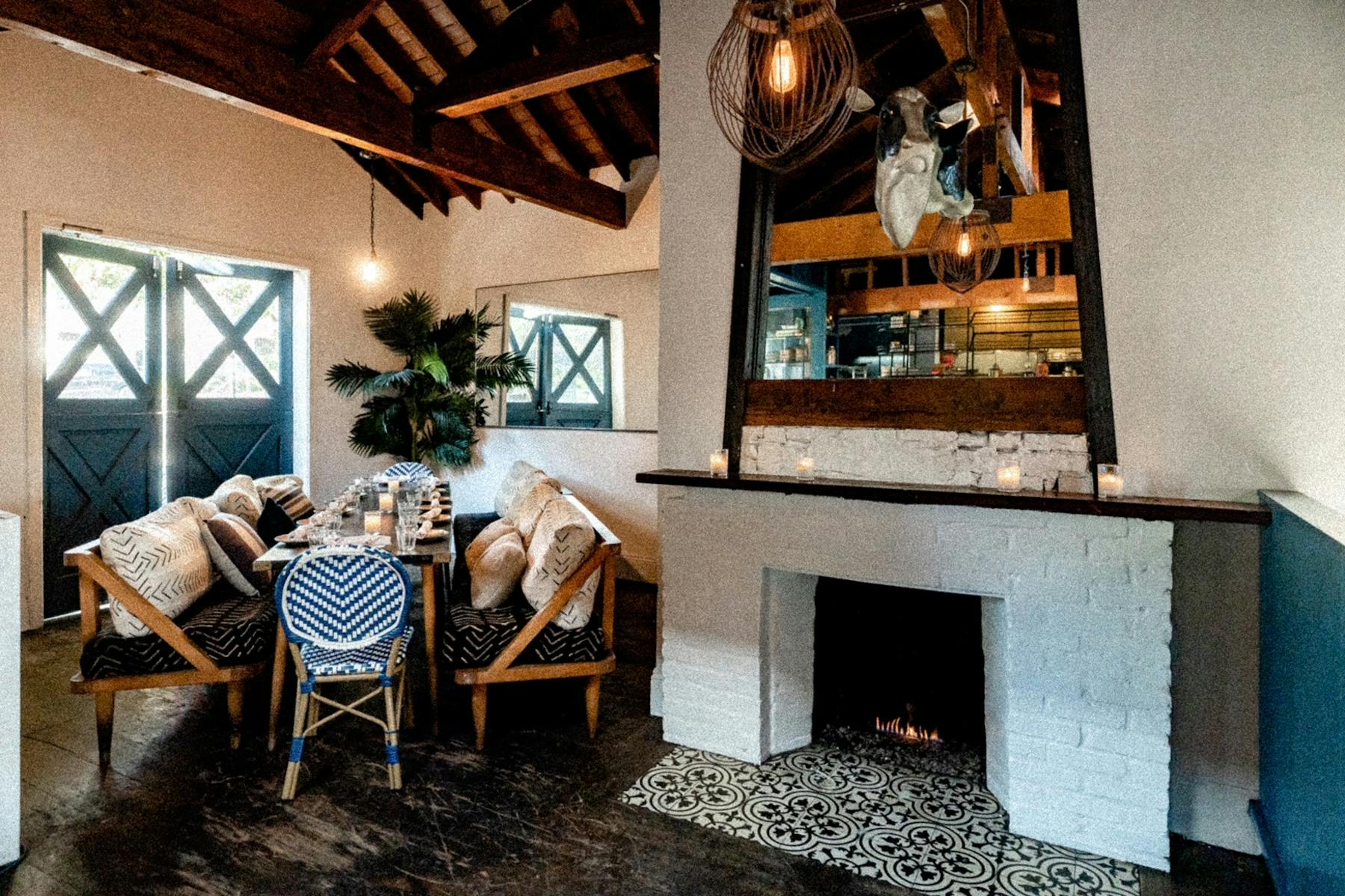 Gallery The Eveleigh American Restaurant in Hollywood, CA