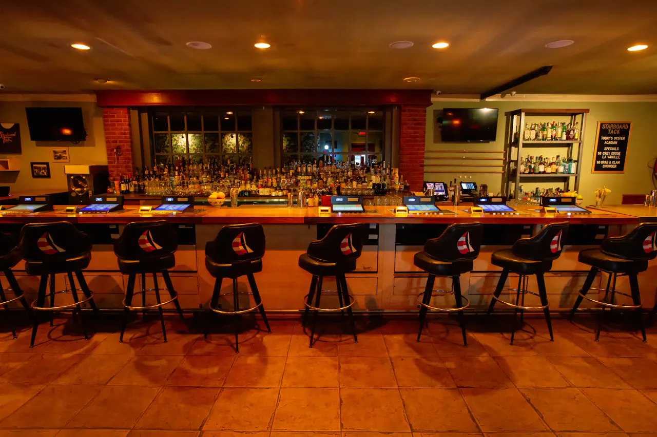 Bar photo 1