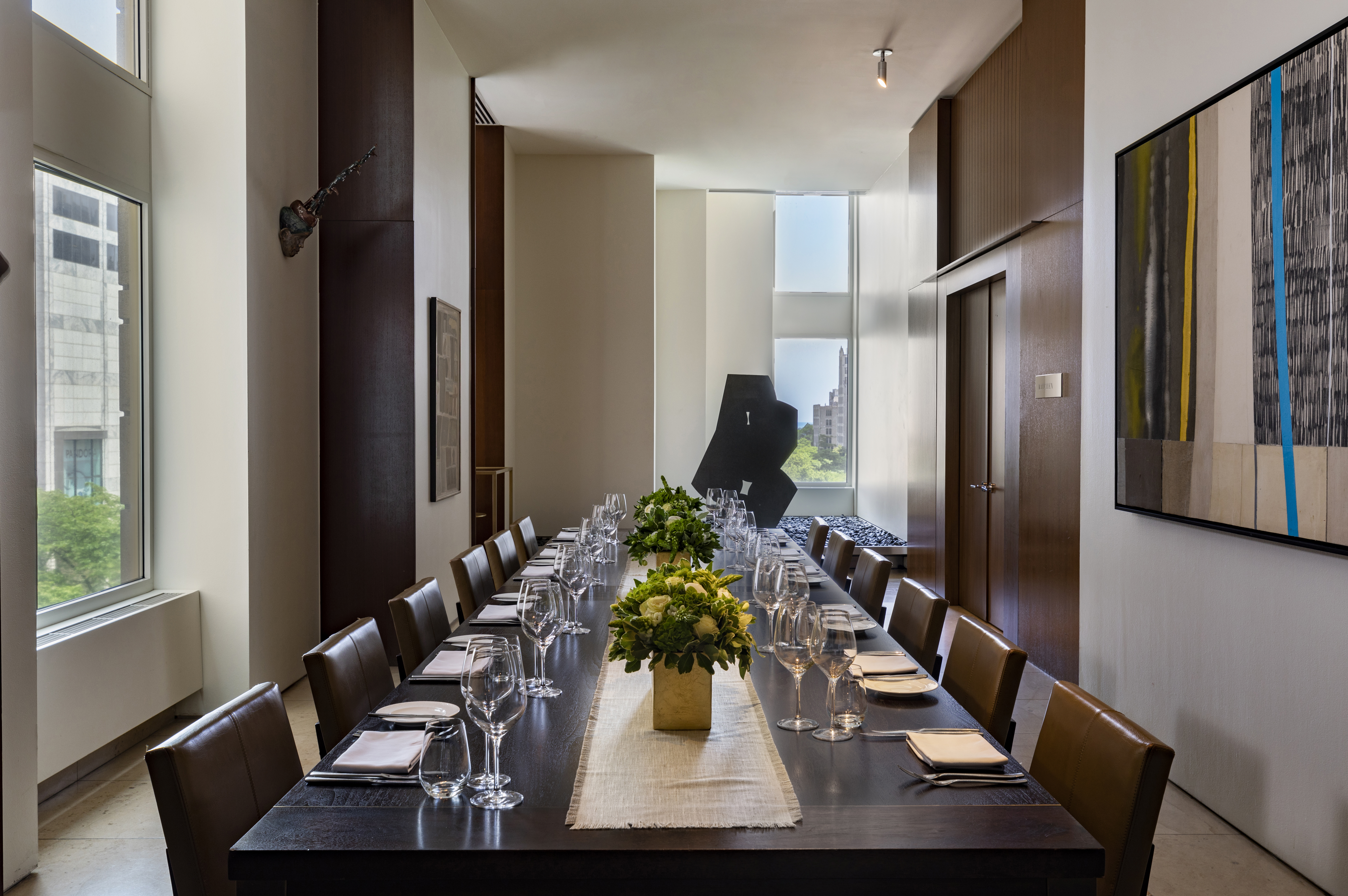 Art Gallery | NoMI | Modern American Dining in Gold Coast at Park Hyatt  Chicago