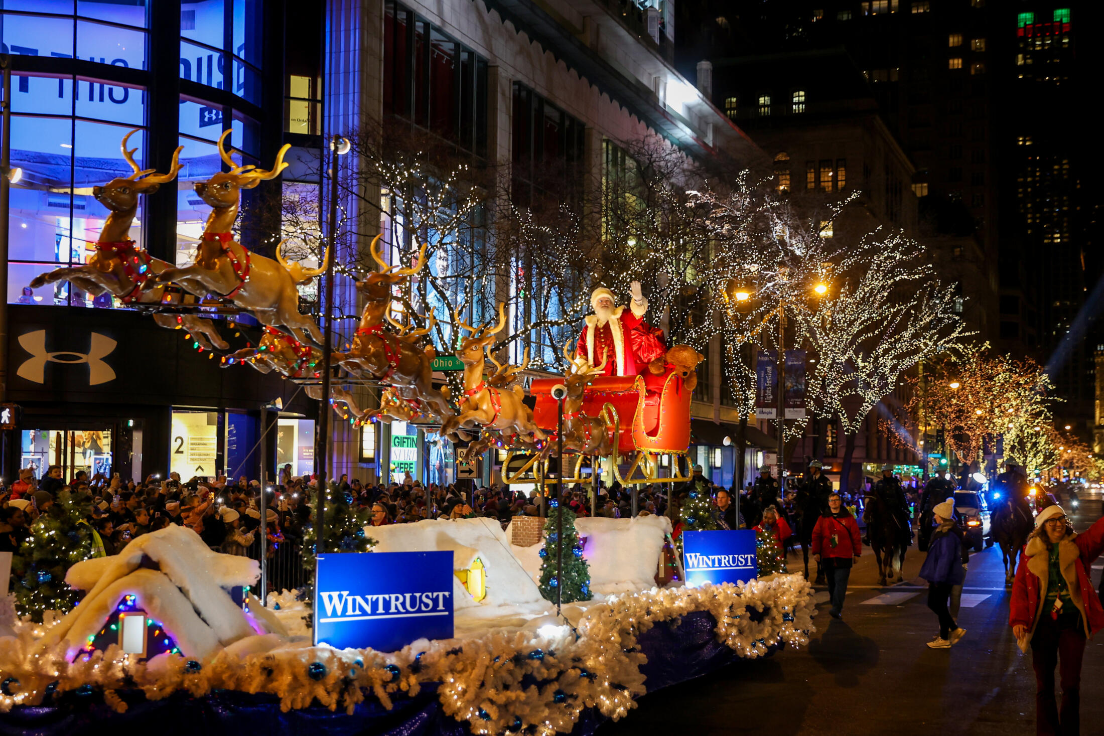 Magnificent Mile Lights Festival Viewing Party at NoMI | Park Hyatt Chicago