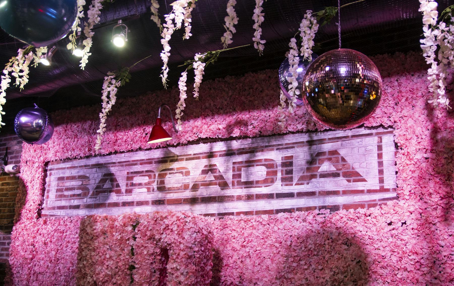 Arcade Bar Food Restaurant, Eat Drink Play | Barcadia New Orleans