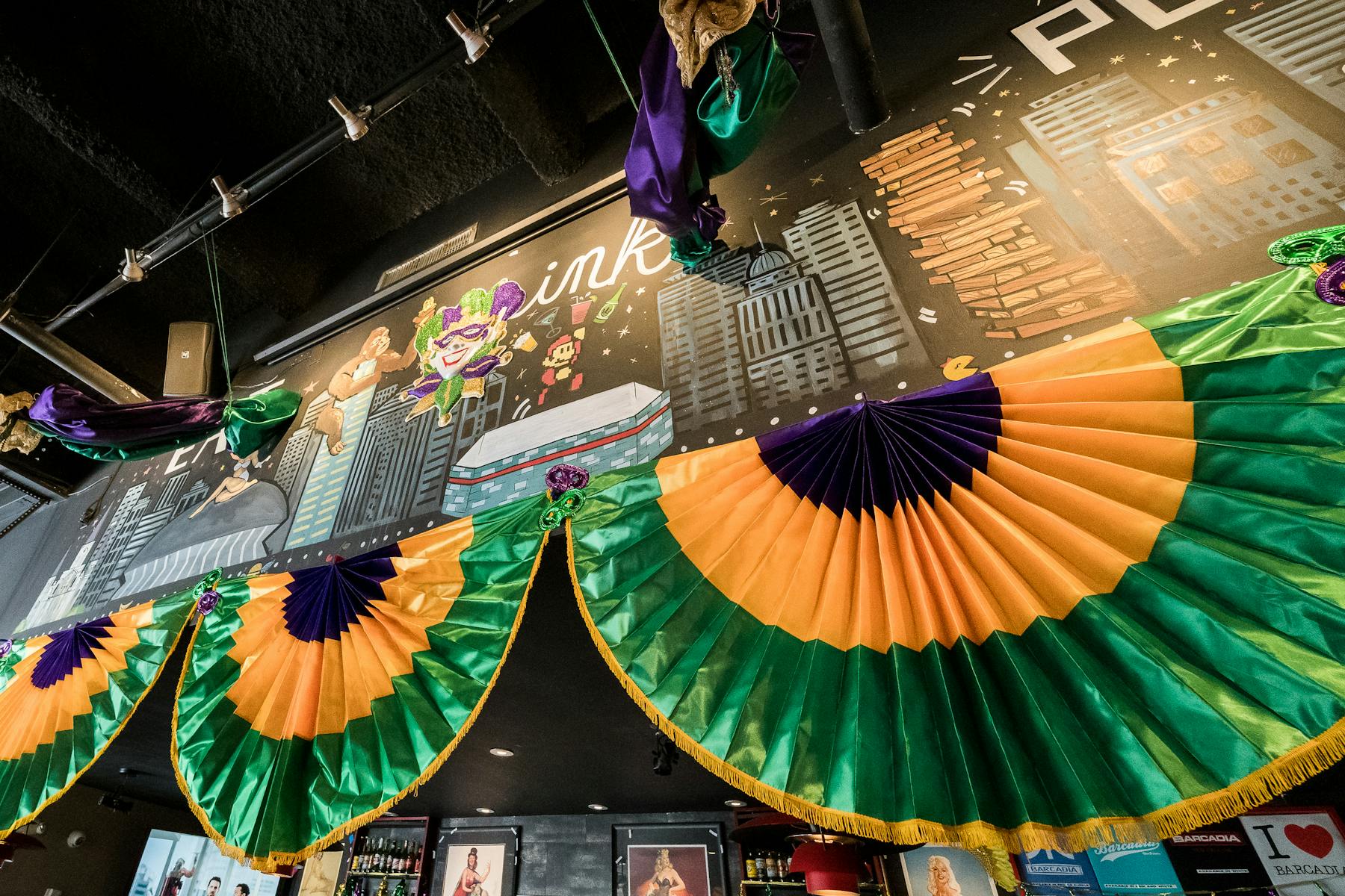 Mardi Gras pop up