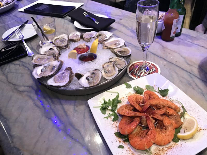 Happy Hour Pearlz Oyster Bar