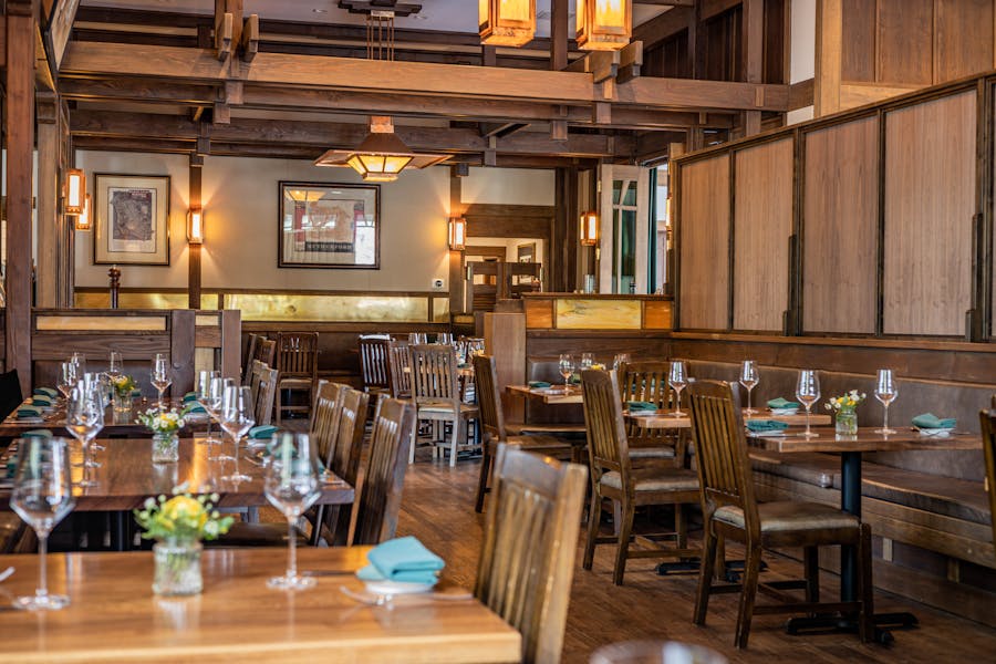 About Citrone Restaurant & Bar in Redlands, CA