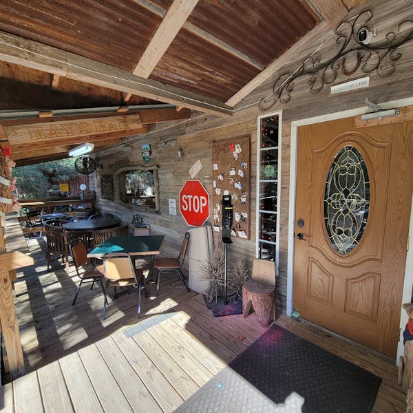 About Treehouse Cafe in Magnolia, TX