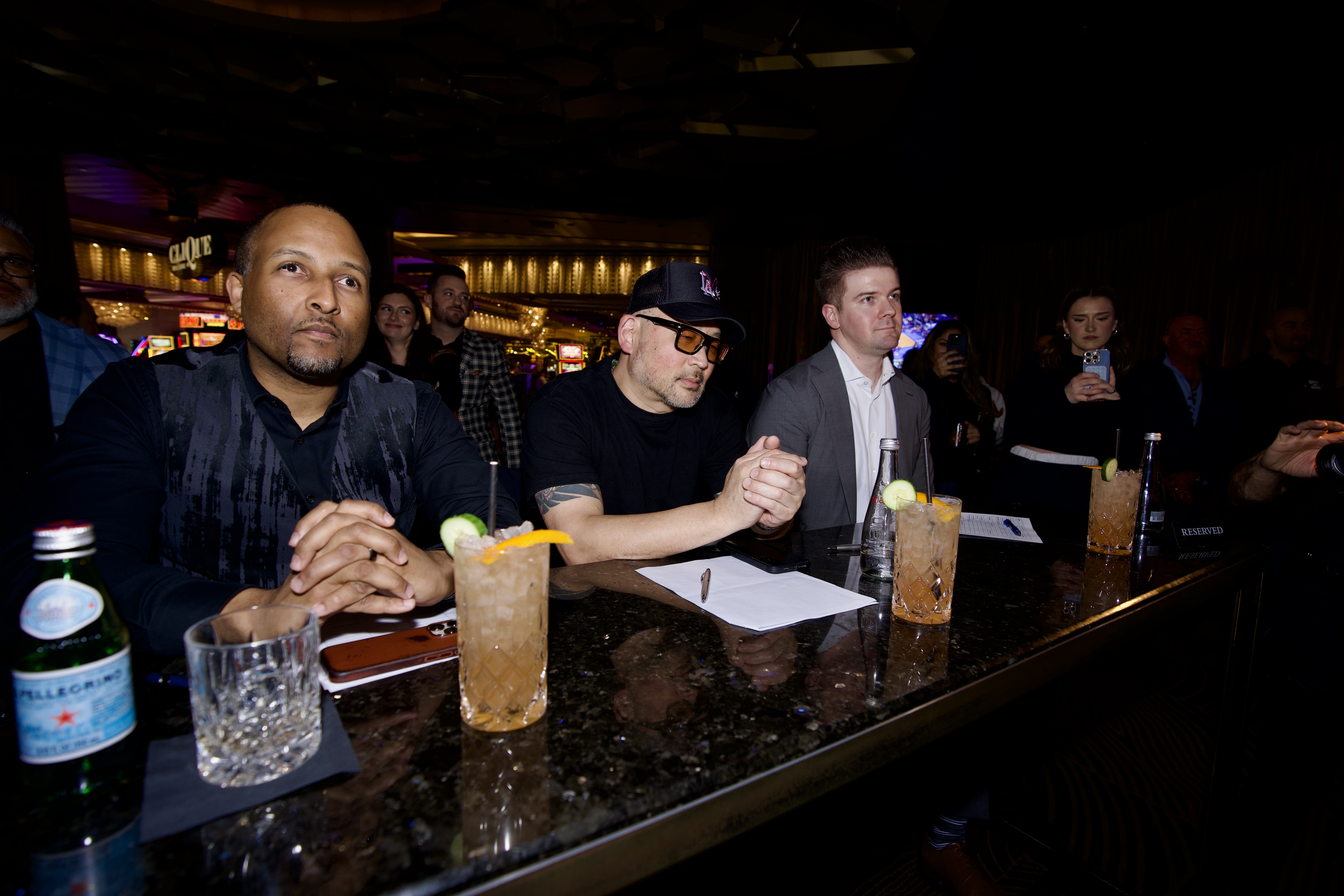 Clique Bar & Lounge, in partnership with Fever Tree, is thrilled to announce the return of the Masters of Mixology: Mix with the Best competition on Wednesday, November 13th. This exhilarating event will showcase the top bartenders in Las Vegas as they compete for the title and a cash prize of $5,000.