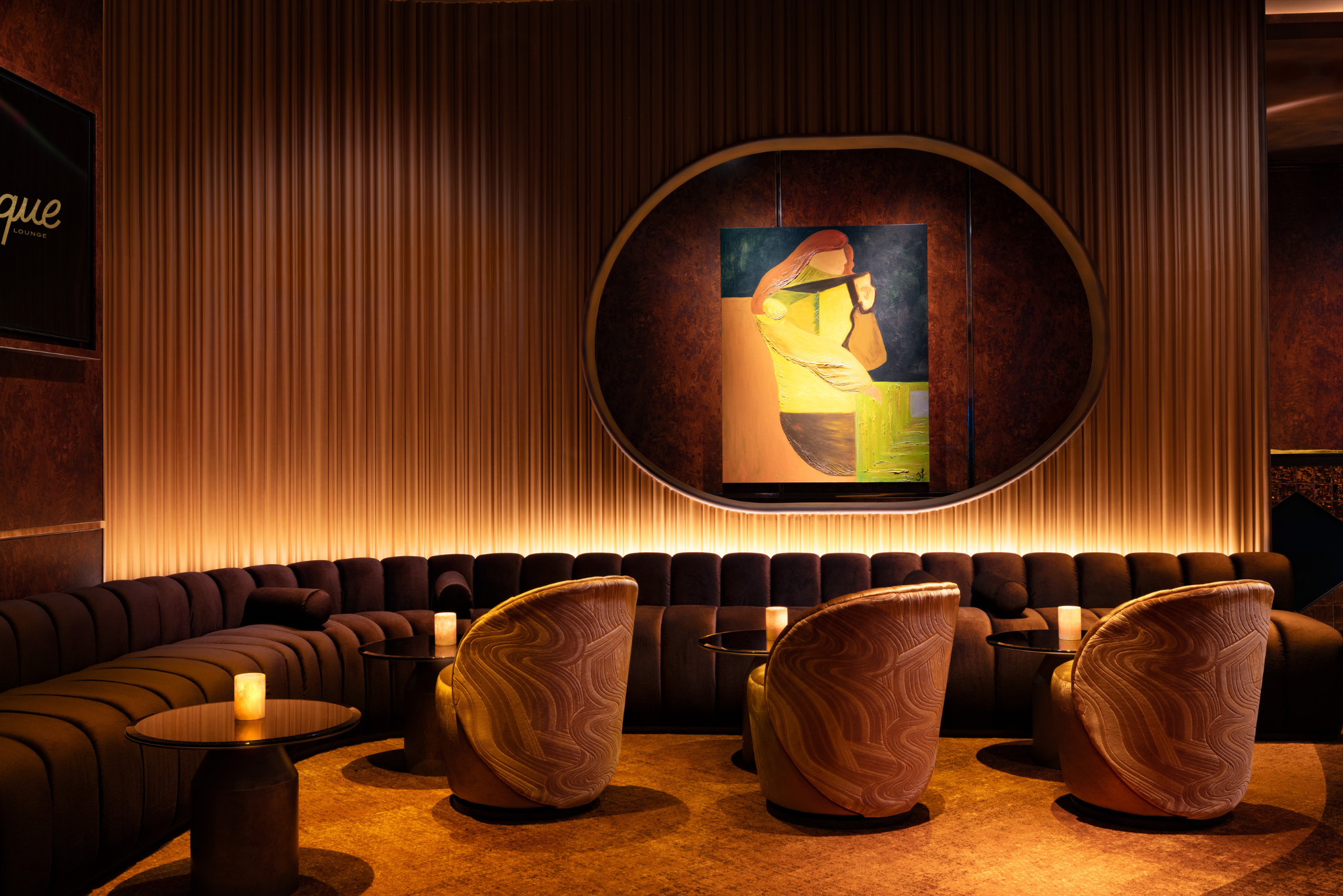 Las Vegas lounge and cocktail bar Clique inside the Cosmopolitan of Las Vegas