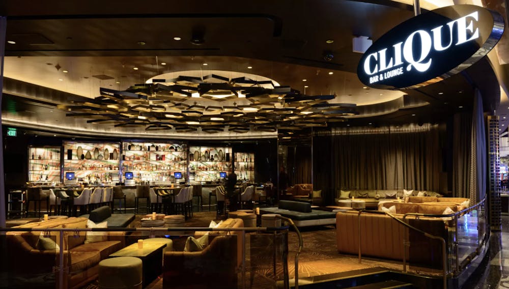 gorgeous photo of clique bar and lounge