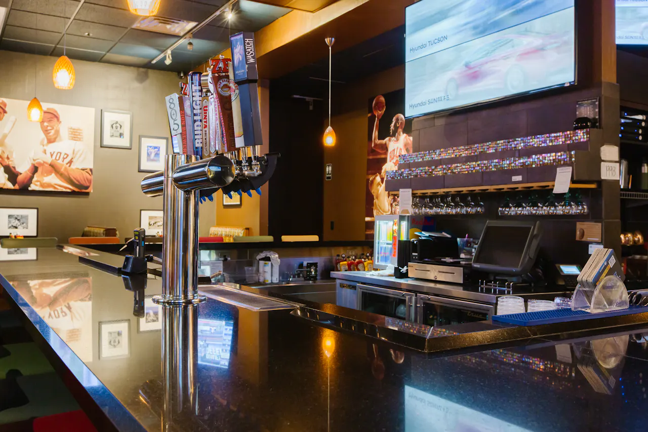 Bar photo 1