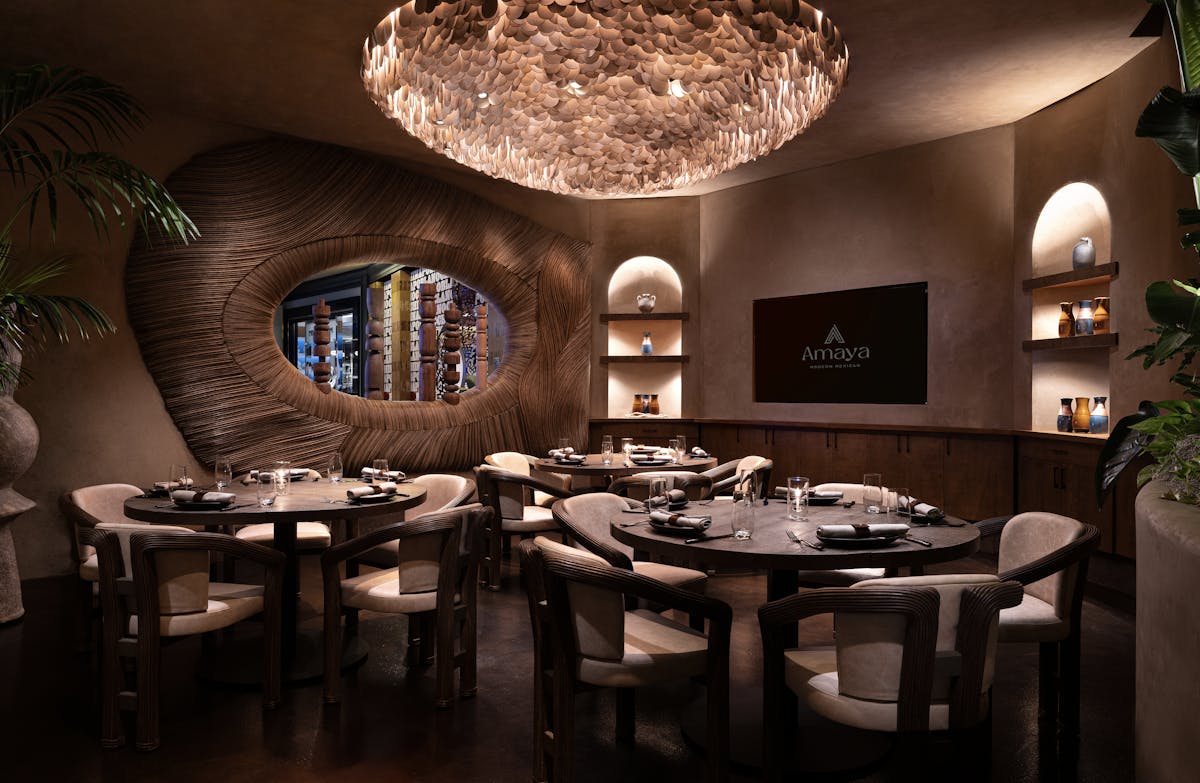 a room option for group dining expereince