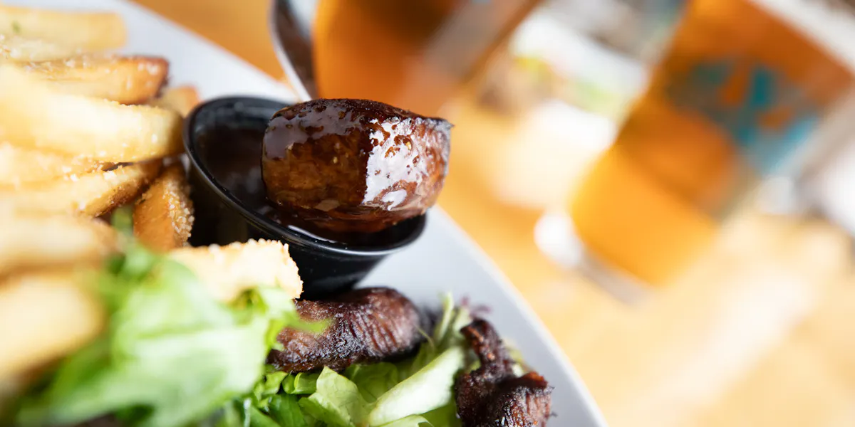 Buglin' Bull Buglin' Bull | Hours + Location | WR Hospitality | Restaurant Group in ...