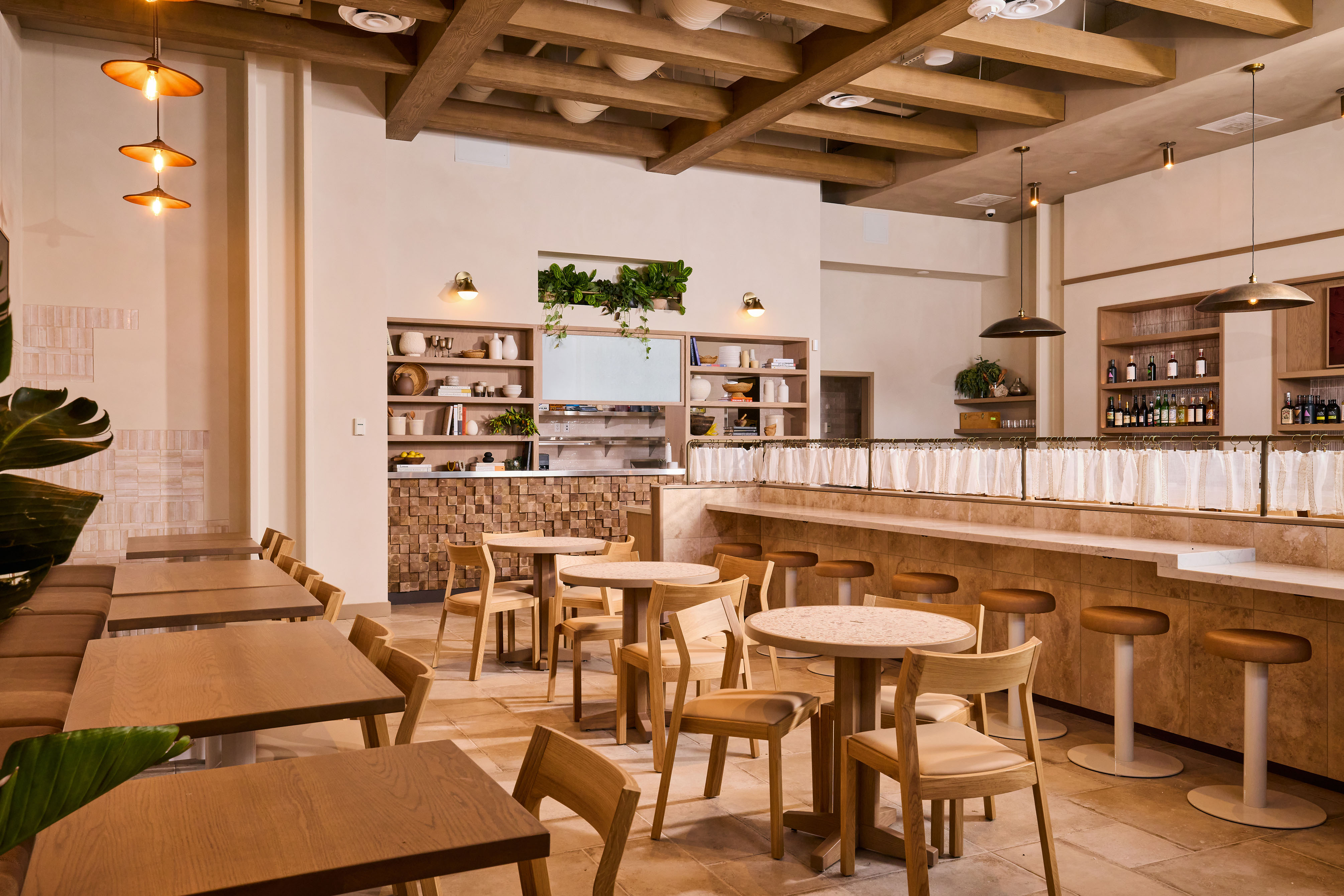 Sipeos Cafe & Bar - Bar in Walnut Creek