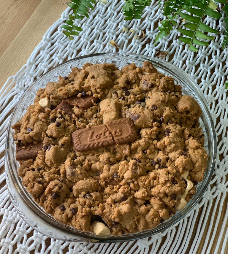 a bowl of food on a plate