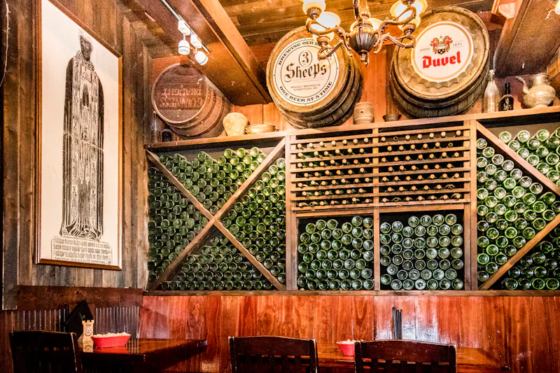 Bar photo 2