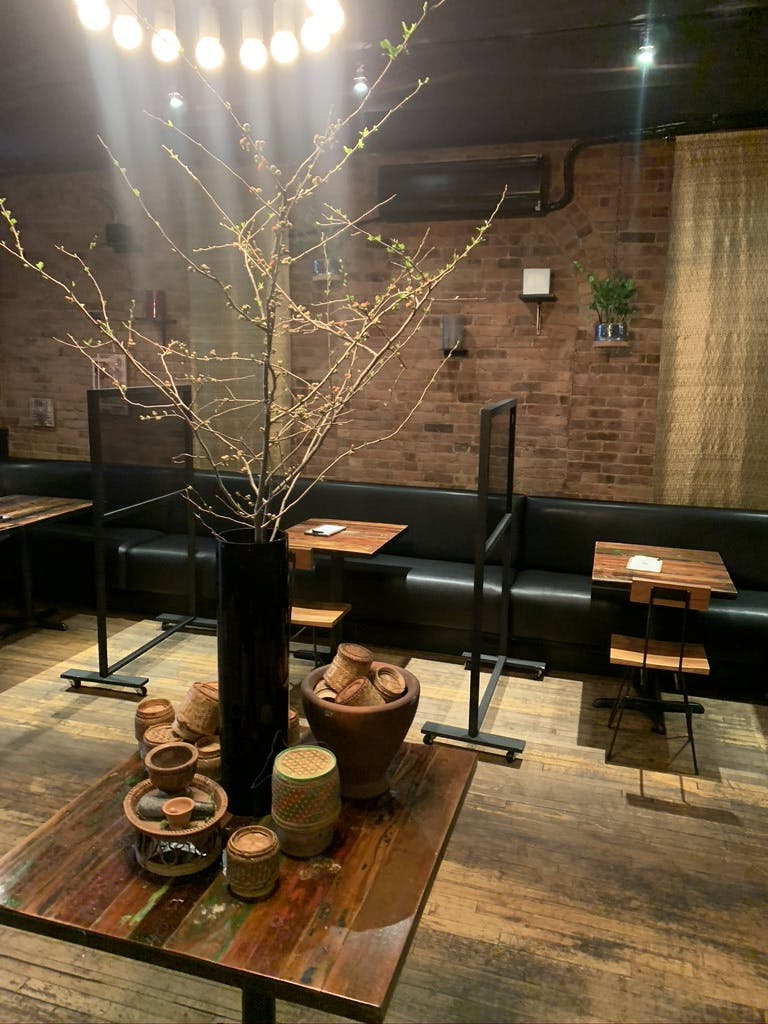 Khe-Yo Dining Room