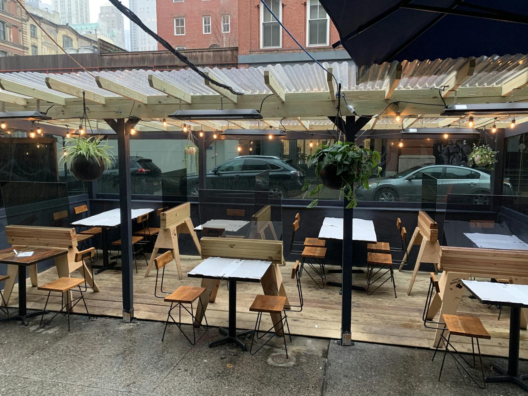 Khe-Yo Outdoor Cafe