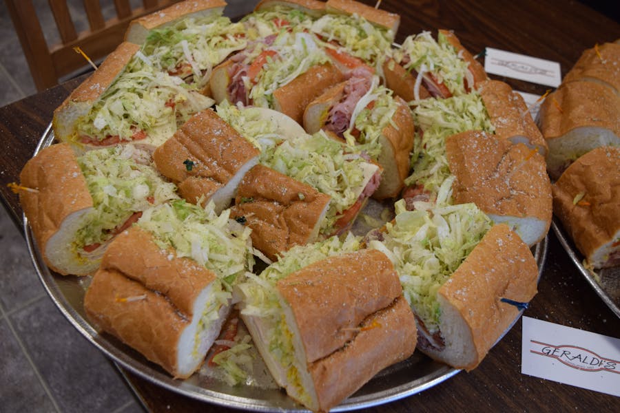 Catering Geraldi's Italian Subs Sandwich Shop in Portland, OR
