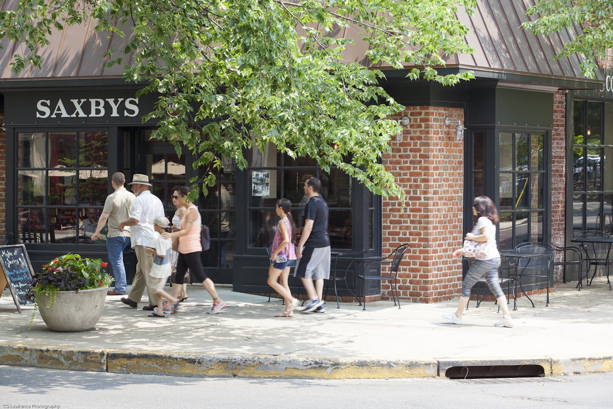 Saxbys on 104 Kings Hwy E 