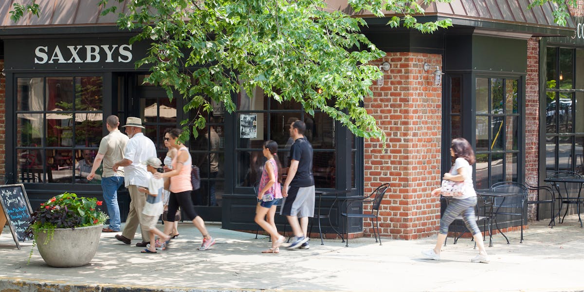 Saxbys