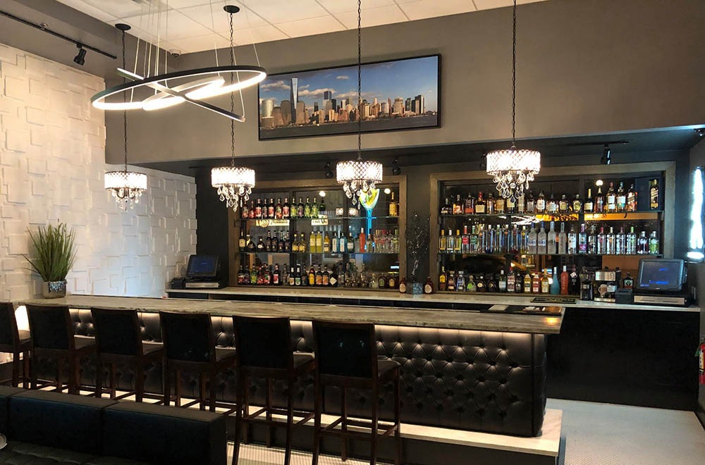 the stuffed olive bar seating in cedar falls, iowa