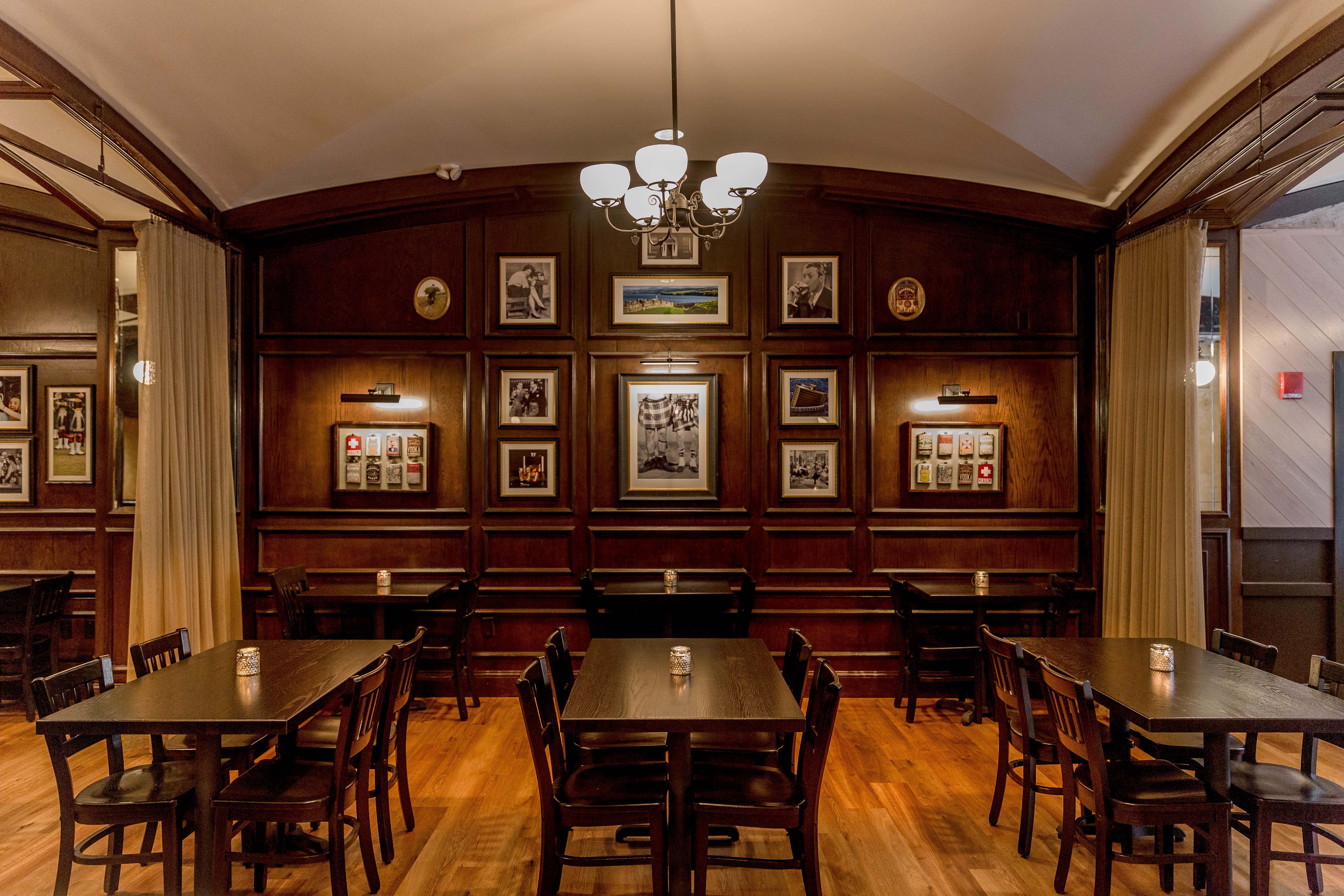 Bar photo 2