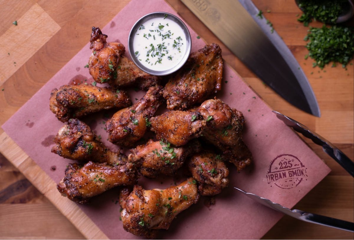 Home 225 Urban Smoke Urban Smoke Upbeat And Urban Atmosphere In San Antonio Tx Home 225 Urban Smoke Urban Smoke Upbeat And Urban Atmosphere In San Antonio Tx