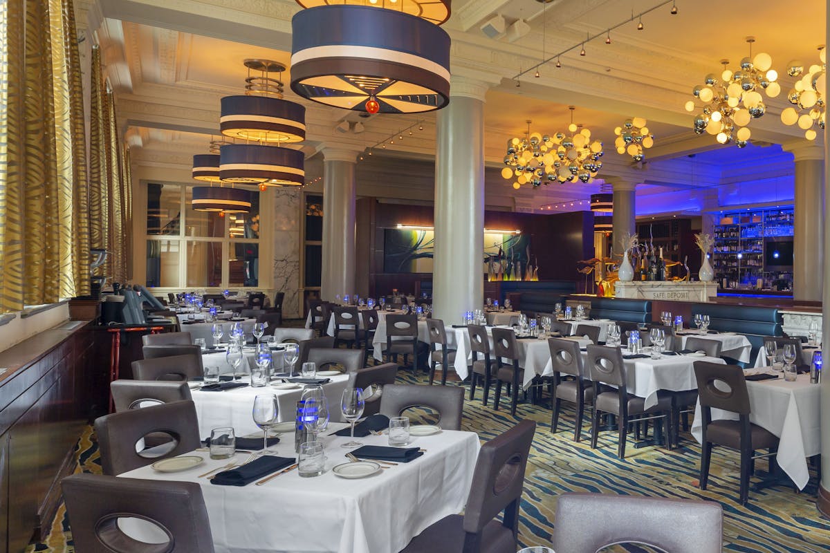 Financial District - Boston | Hours + Location | The Oceanaire | Fine dining seafood restaurant in the US